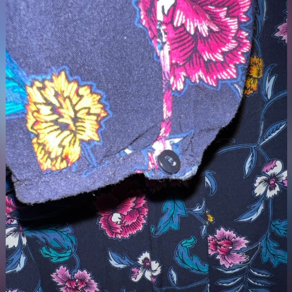 Old Navy blue and colorful flower print tunic, size XXL. - Picture 4 of 5